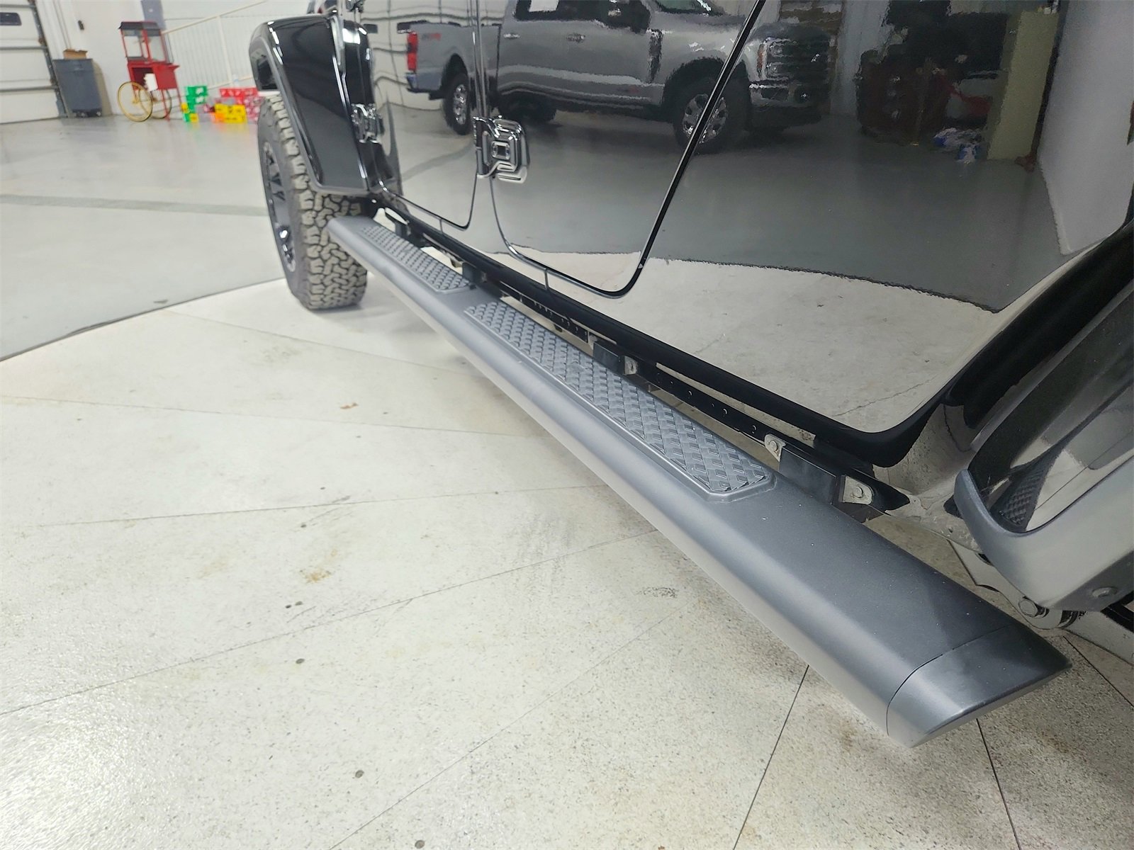 Used 2022 Jeep Gladiator Sport image 41