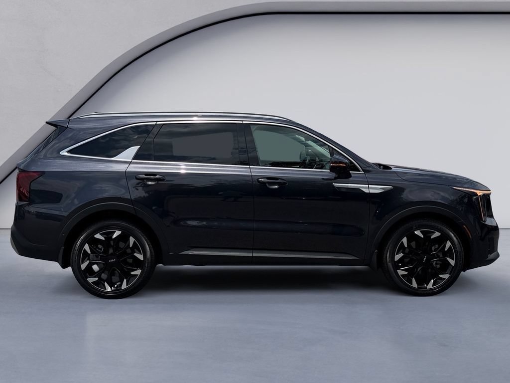 Used 2025 Kia Sorento SX FWD image 6