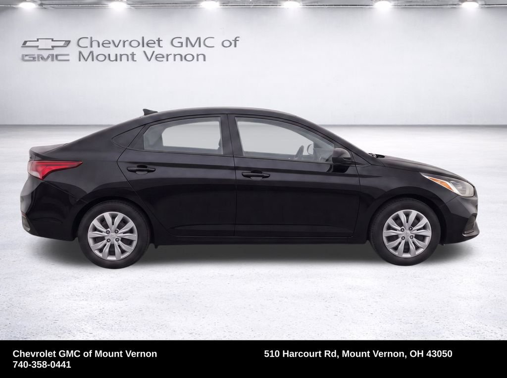 Used 2021 Hyundai Accent SE FWD image 9