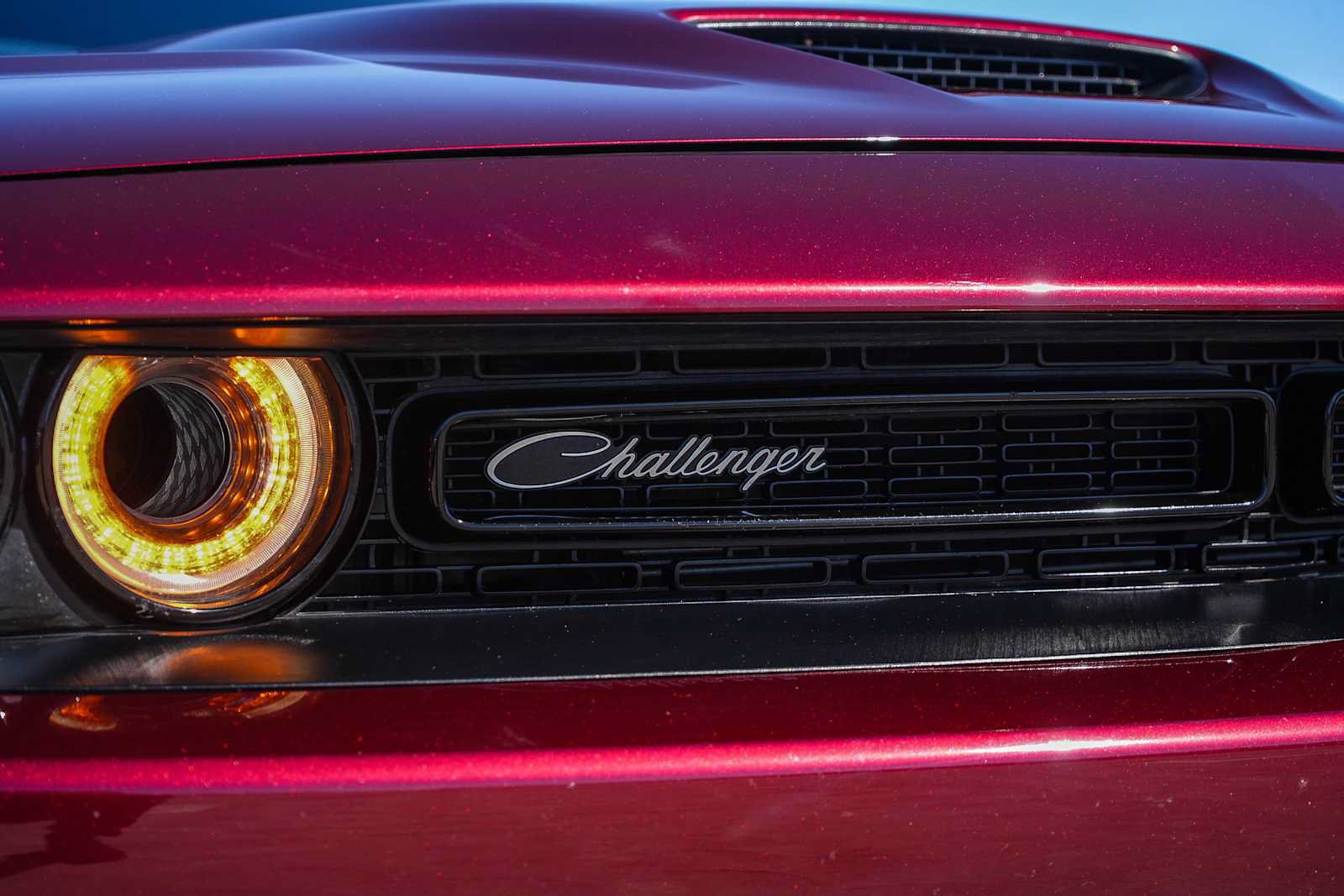 Used 2020 Dodge Challenger R/T Scat Pack w/ Plus Package RWD image 5