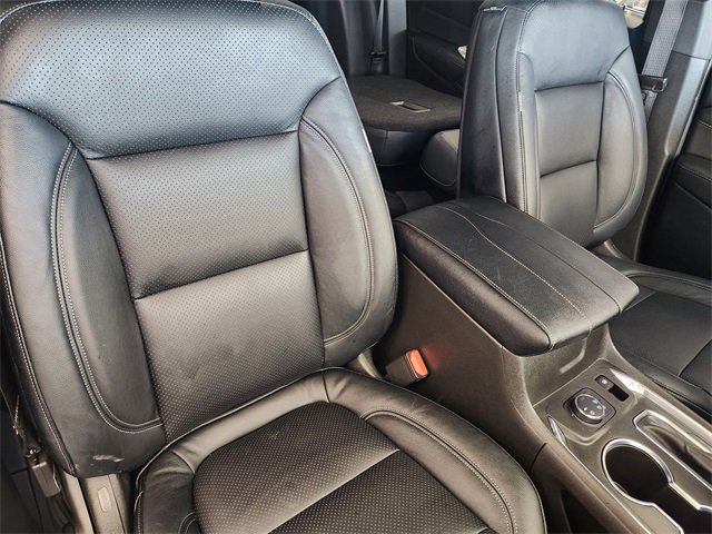 Used 2022 Chevrolet Traverse LT w/ LPO, Floor Liner Package image 17