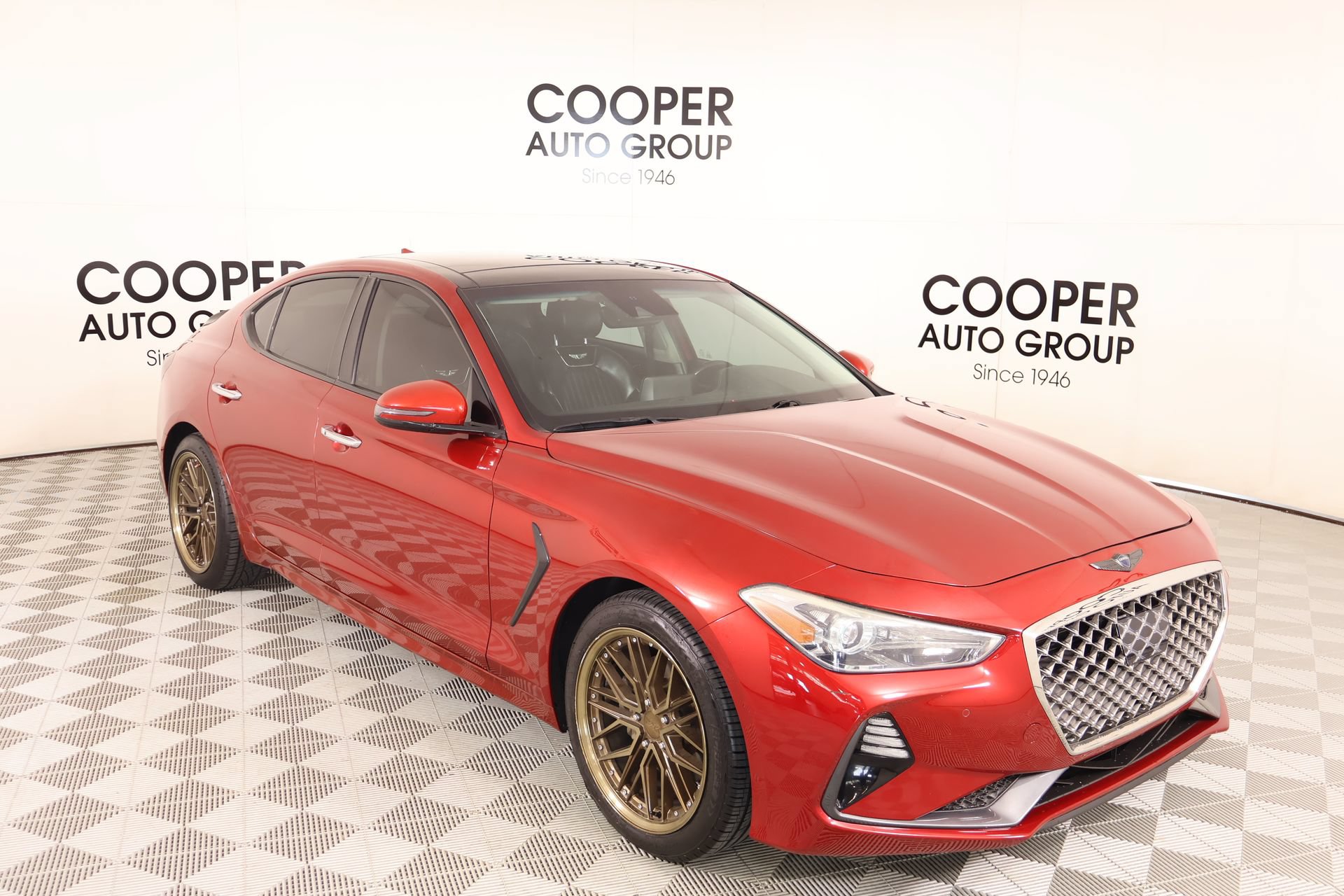 Used 2019 Genesis G70 2.0T Advanced w/ Elite Package RWD image 1