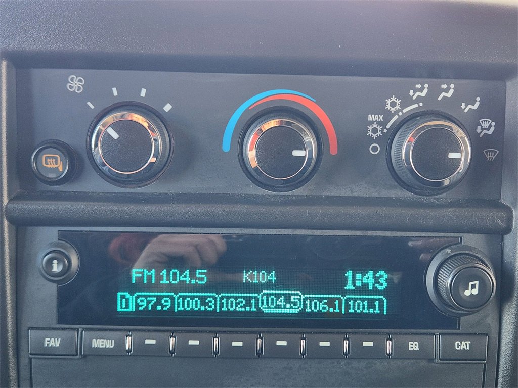 Certified 2024 Chevrolet Express 2500 w/ Driver Convenience Package image 17