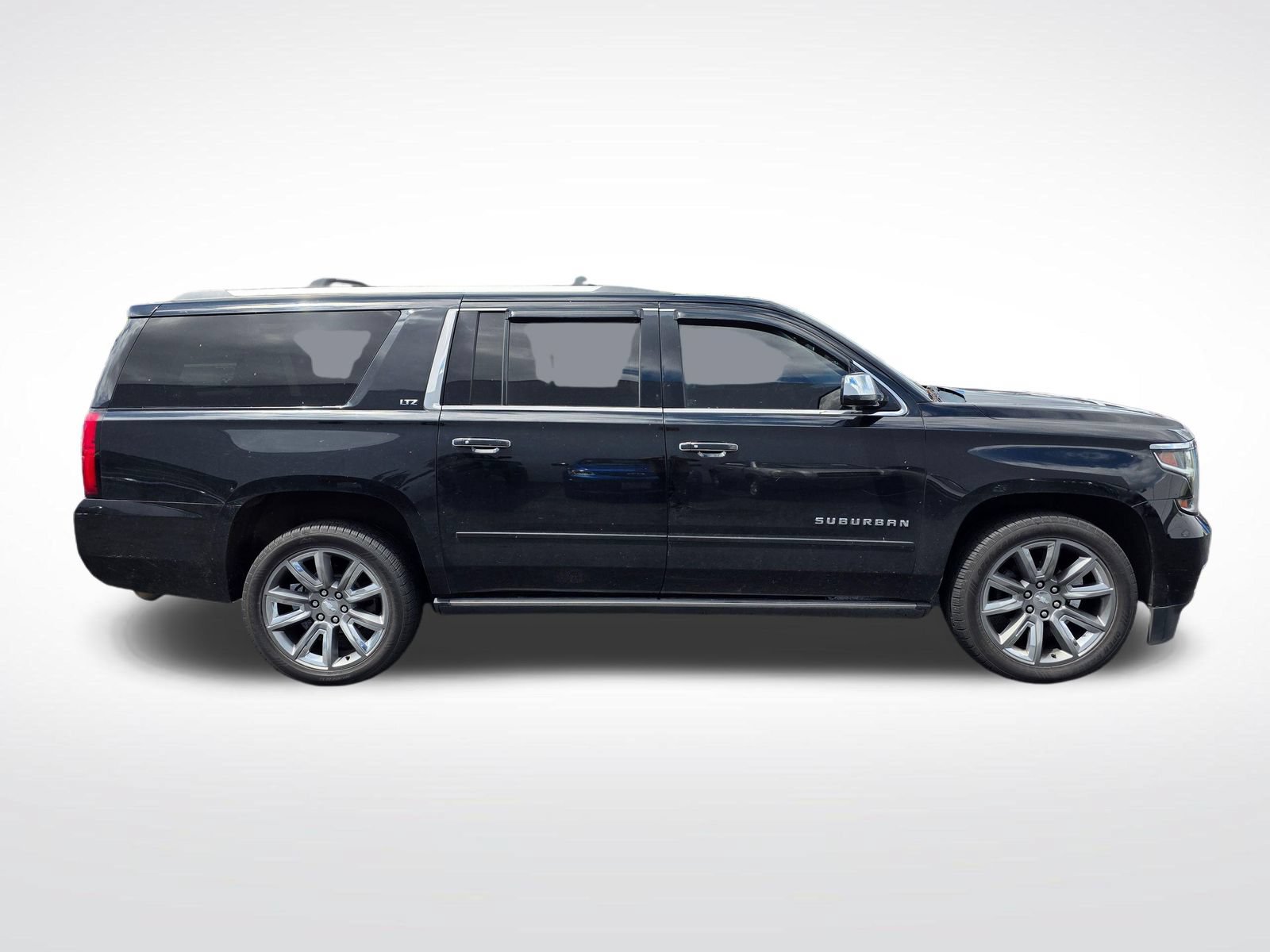 Used 2016 Chevrolet Suburban LTZ AWD/4WD image 4