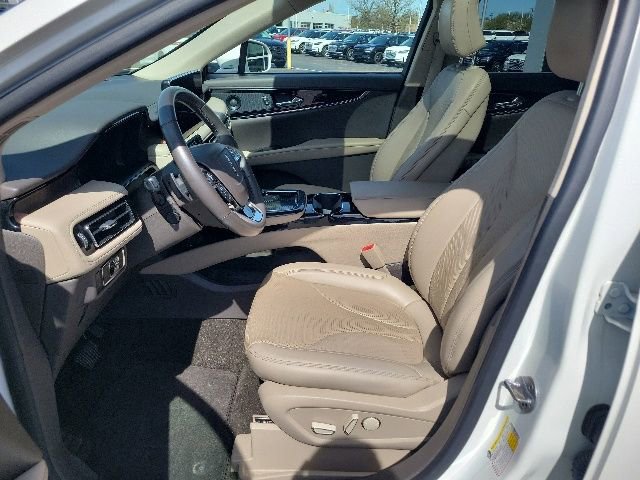 Certified 2023 Lincoln Nautilus Reserve w/ Equipment Group 201A AWD/4WD image 6