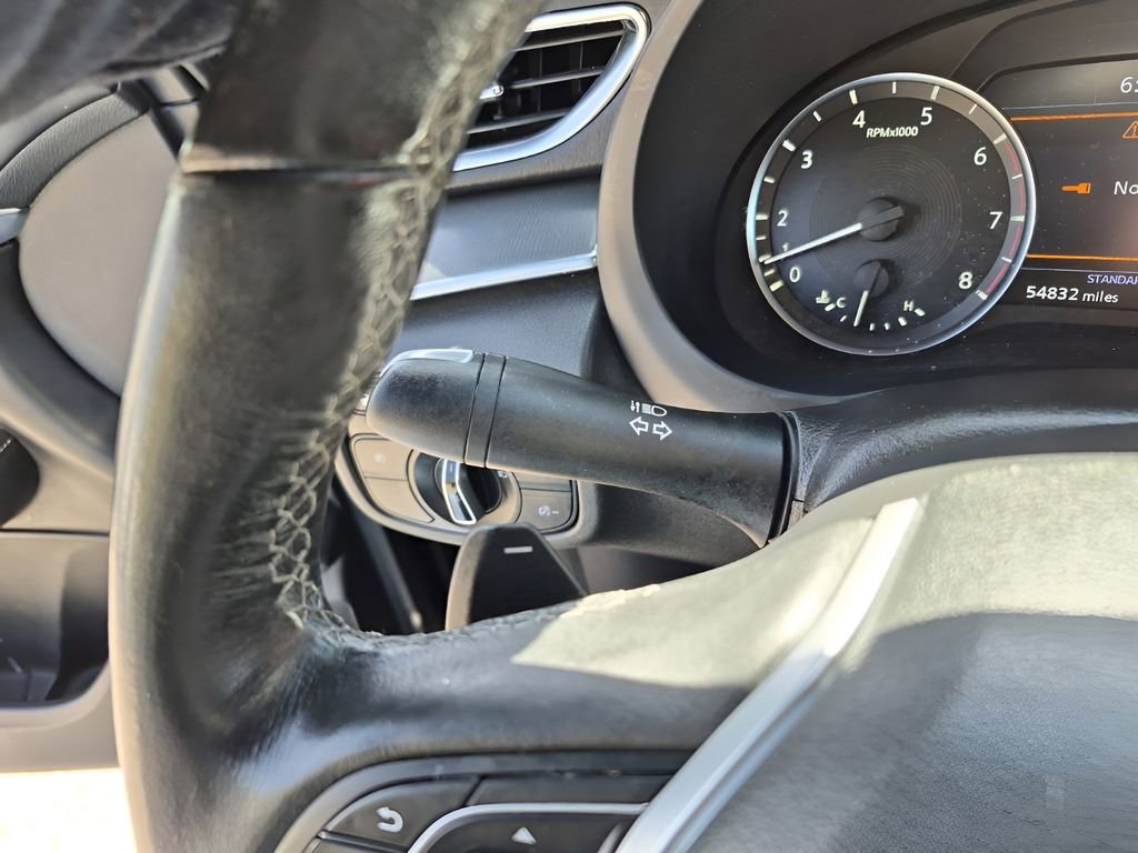Used 2022 INFINITI QX50 Luxe w/ Appearance Package FWD image 35