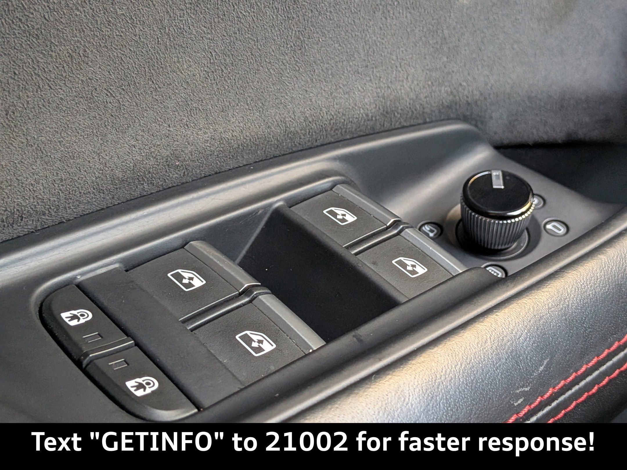 Used 2020 Audi RS Q8 w/ Carbon Optic Package image 30