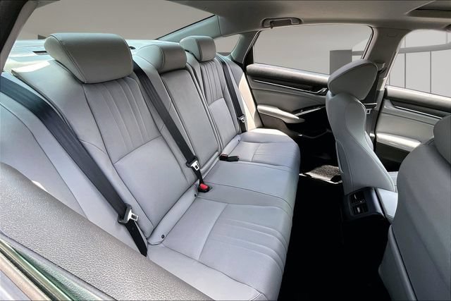 Used 2020 Honda Accord Touring image 24