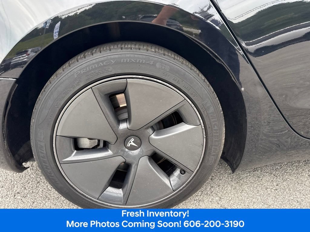 Used 2021 Tesla Model 3 Standard Range Plus RWD image 5