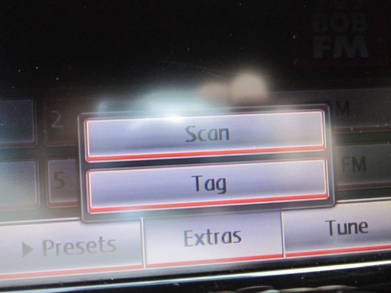 Used 2013 Volkswagen Eos Komfort FWD image 26