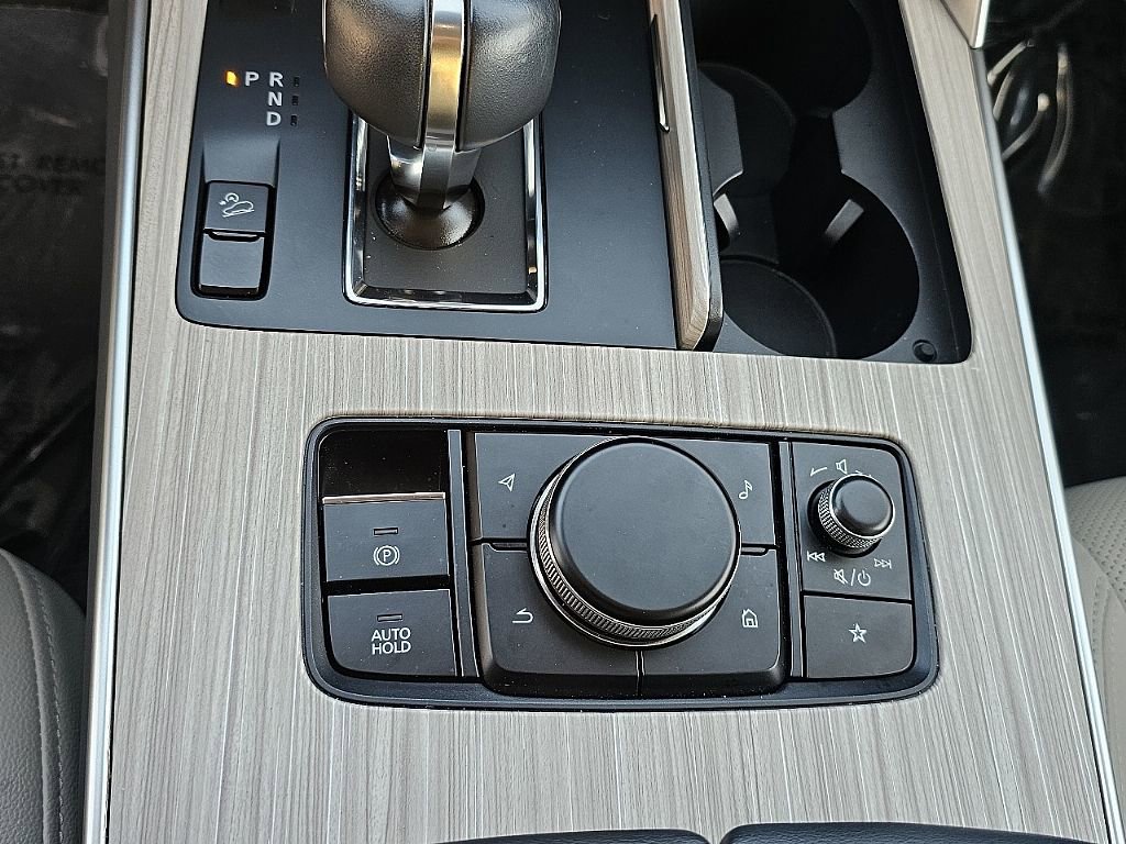 Certified 2025 MAZDA CX-70 Plug-In Hybrid w/ Premium Pkg AWD/4WD image 34