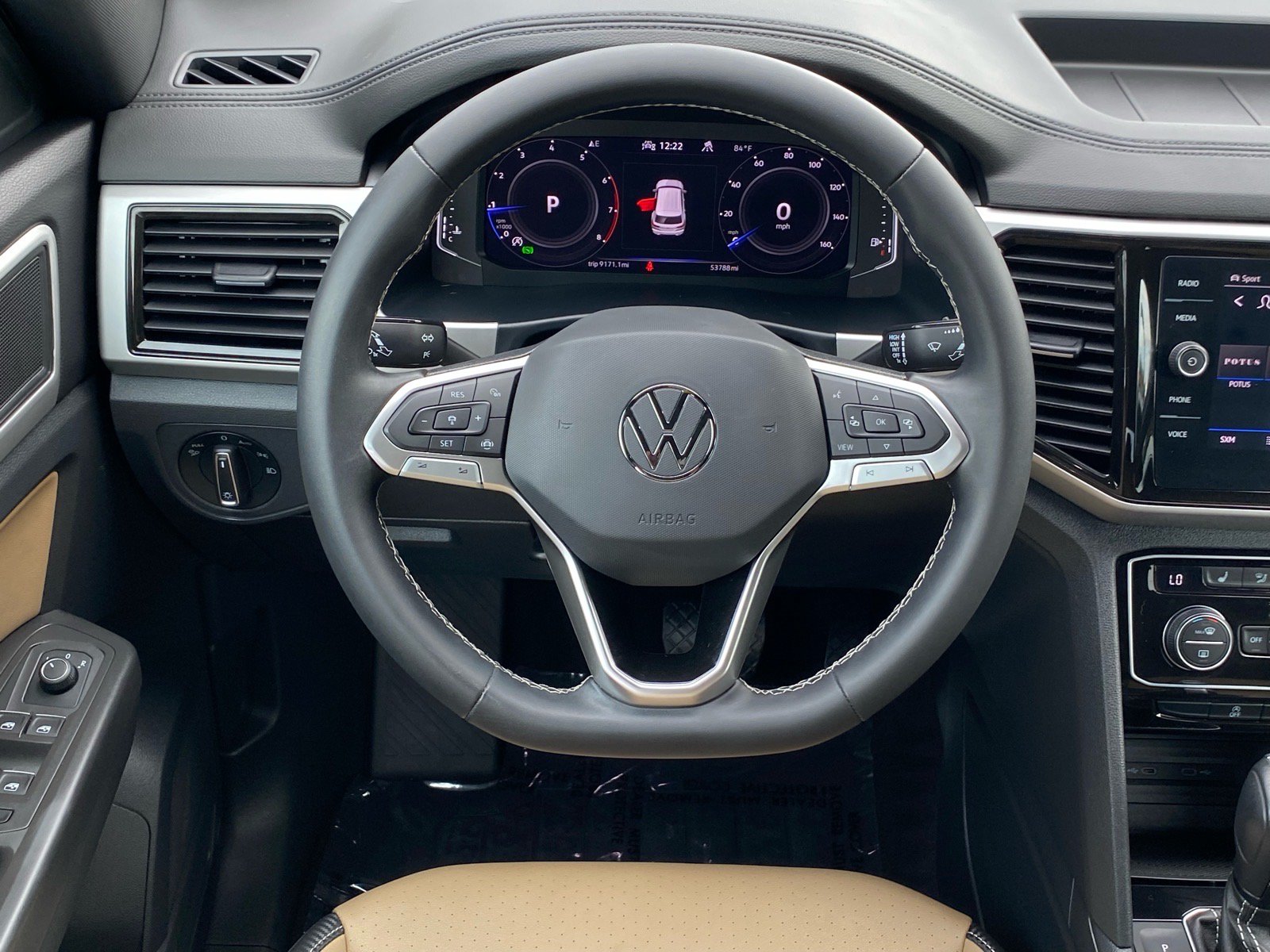 Used 2022 Volkswagen Atlas Cross Sport SE AWD/4WD image 5