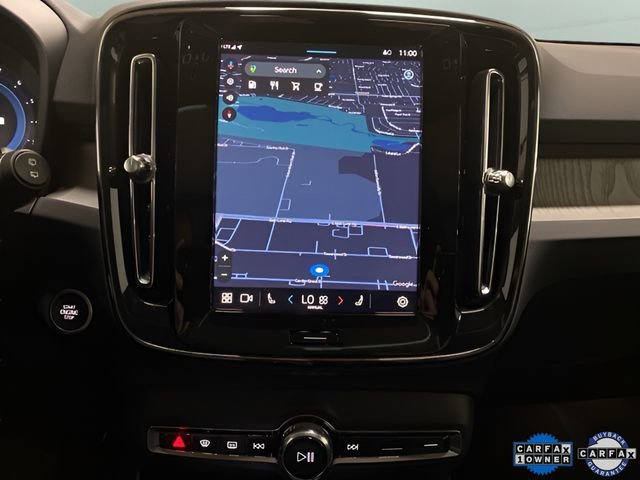 Used 2025 Volvo XC40 B5 Plus image 37