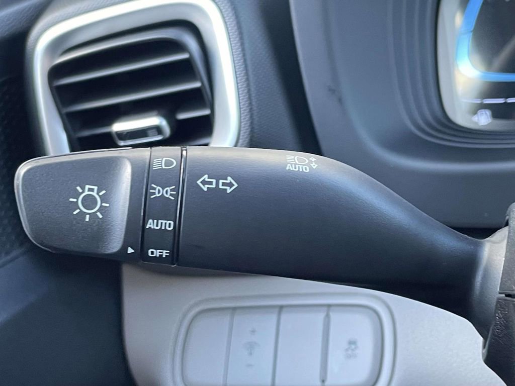 New 2026 Hyundai Venue SEL FWD image 22