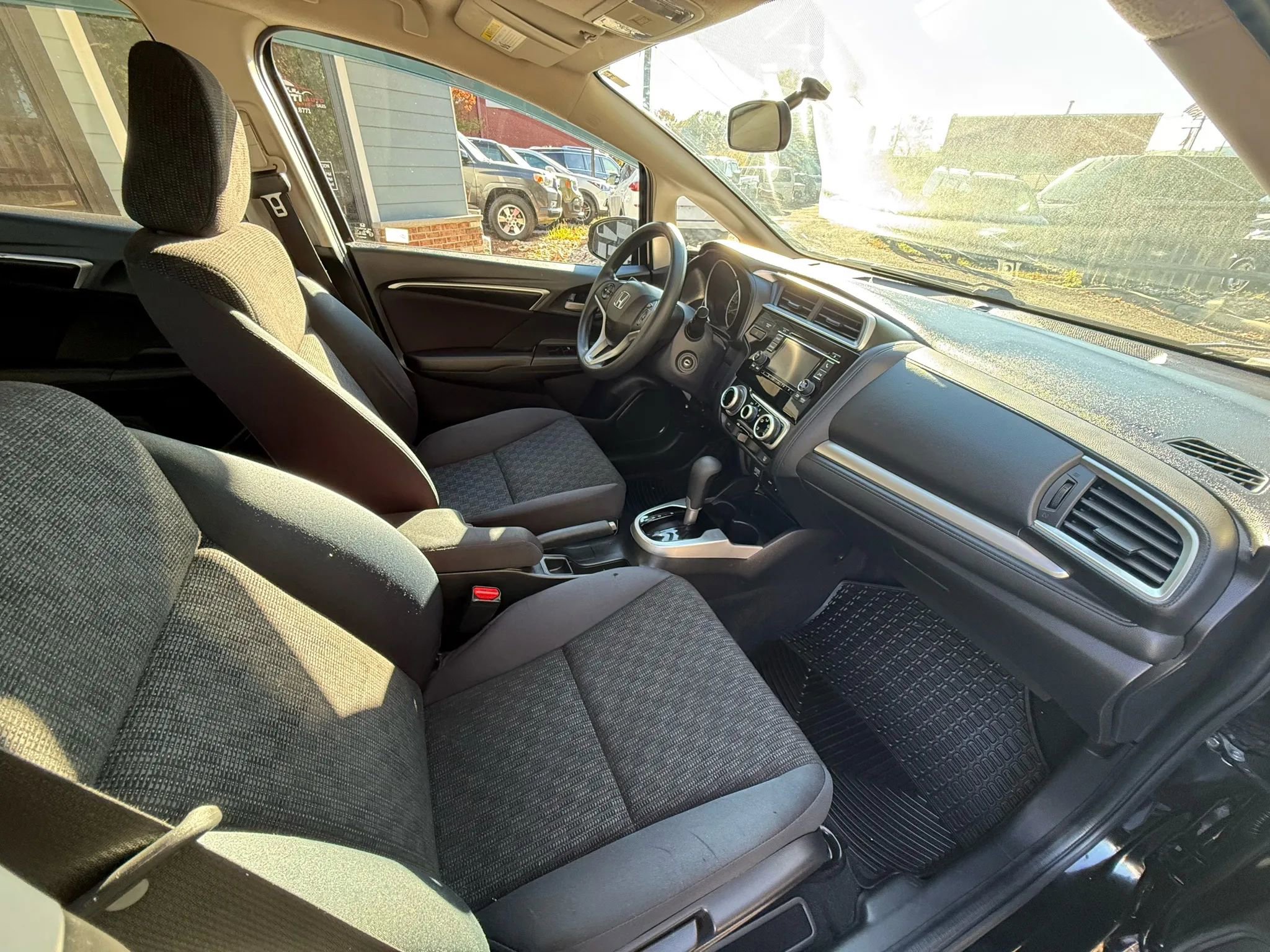 Used 2016 Honda Fit LX image 28