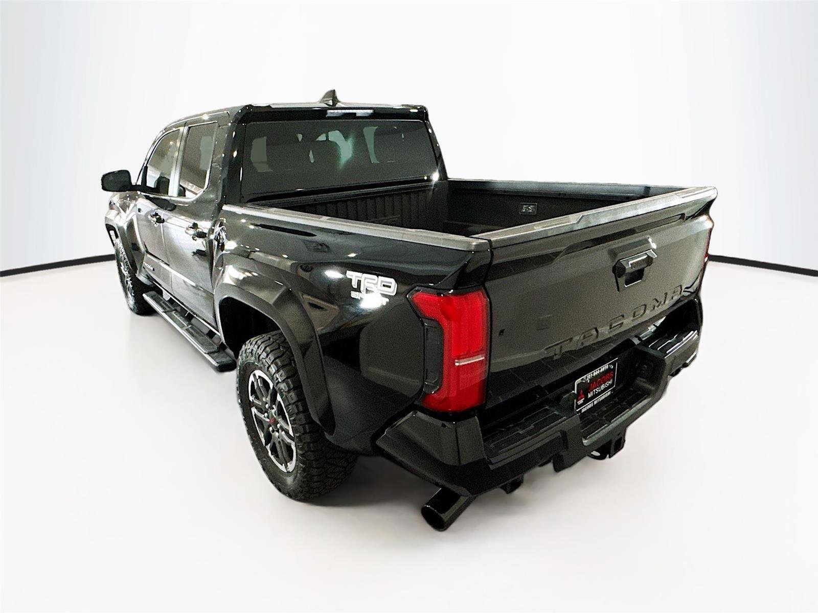 Used 2024 Toyota Tacoma TRD Sport image 27