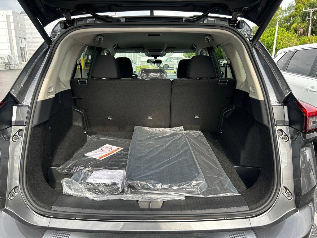 New 2026 Nissan Rogue SV FWD image 51