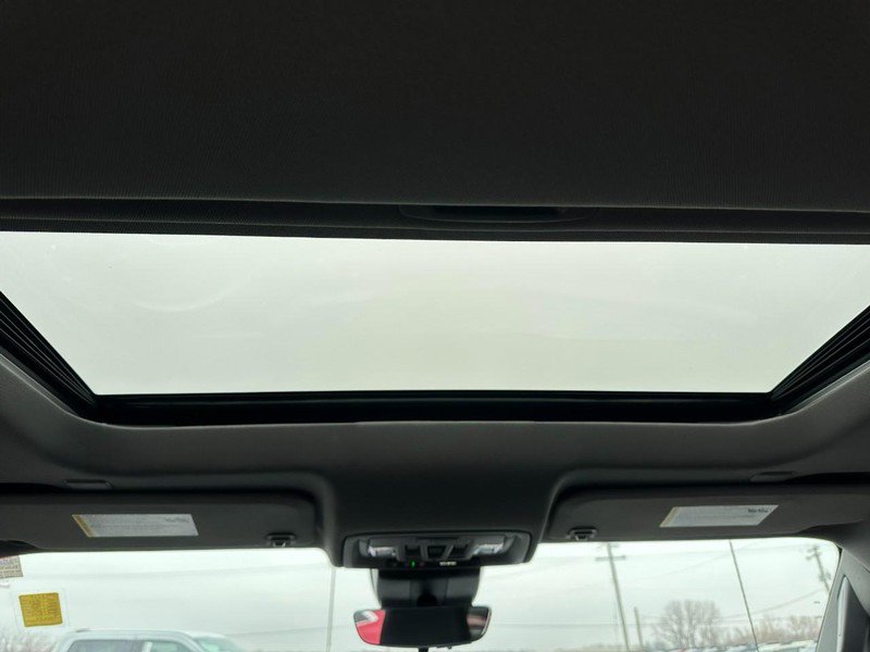 Used 2024 GMC Sierra 1500 Denali w/ Denali Reserve Package image 12