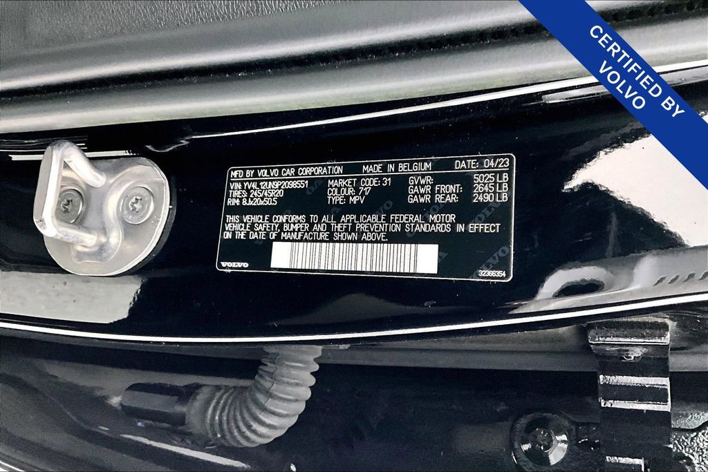 Used 2023 Volvo XC40 B5 Plus w/ Protection Package Premier image 44