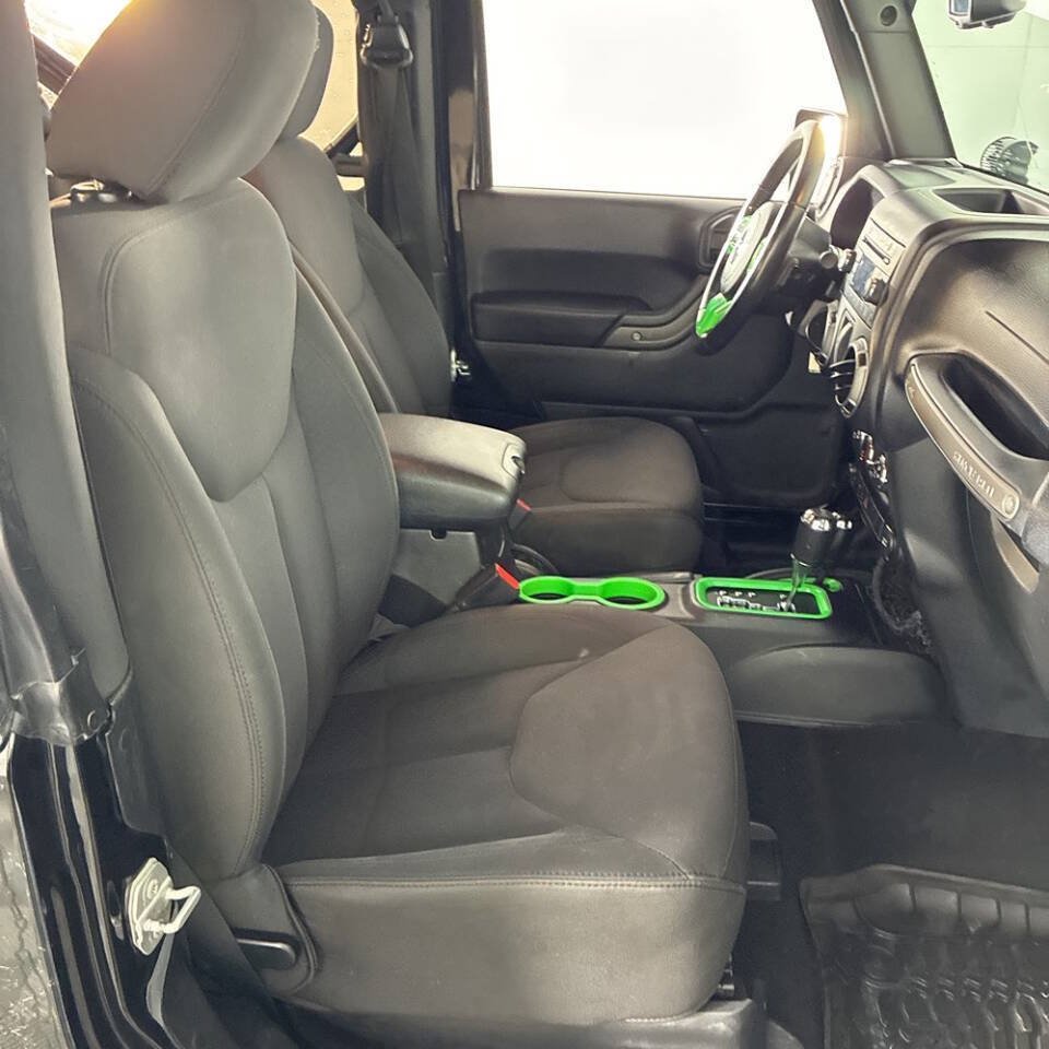 Used 2016 Jeep Wrangler Sport AWD/4WD image 26