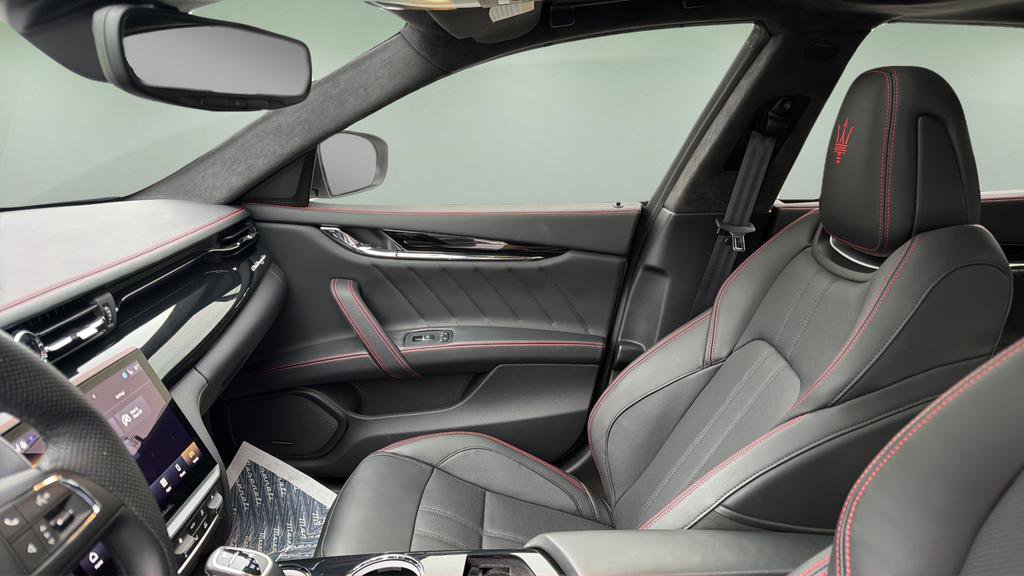 Certified 2023 Maserati Quattroporte Modena Q4 image 21