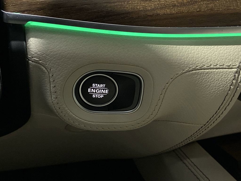 Certified 2025 Mercedes-Benz GLE 450e 4MATIC image 14