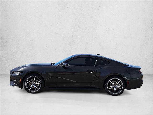 Used 2024 Ford Mustang Coupe RWD image 9