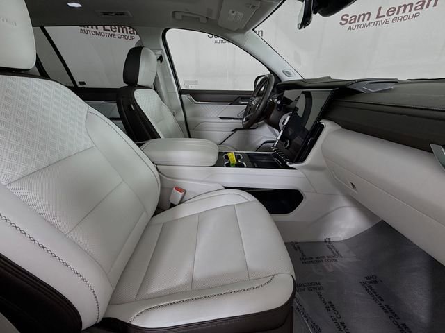 Used 2024 GMC Acadia Denali w/ Super Cruise Package image 31
