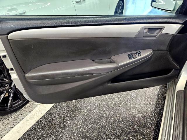 Used 2004 Toyota Solara SE image 20