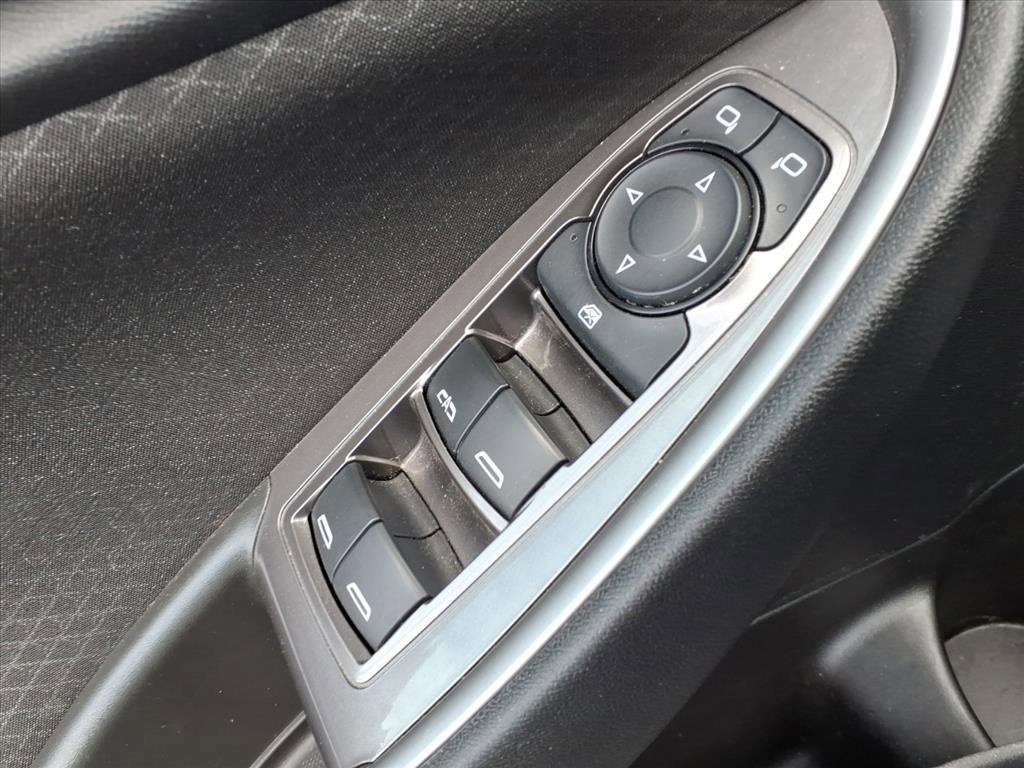 Used 2024 Chevrolet Malibu LT image 17