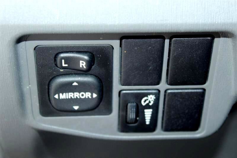 Used 2010 Toyota Prius image 19