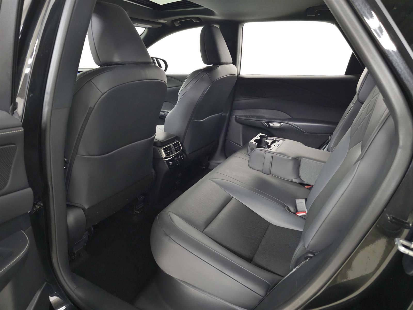 Used 2025 Lexus RX 350 F Sport w/ Accessory Package (Z1) AWD/4WD image 29