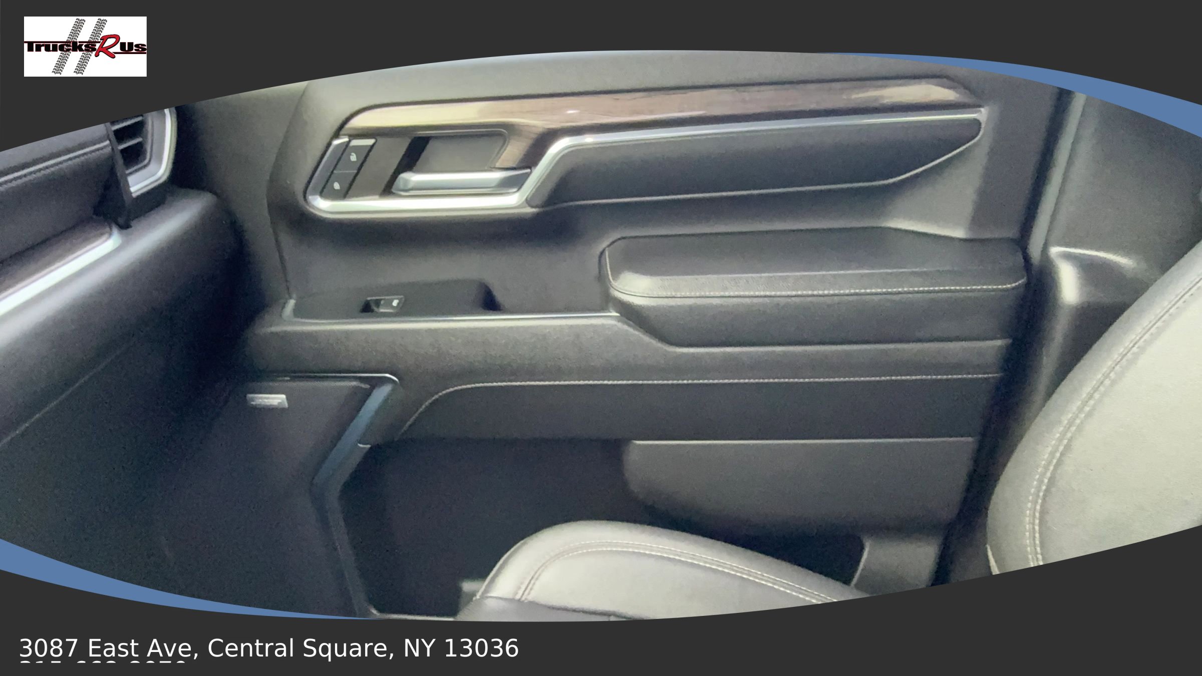 Used 2024 Chevrolet Silverado 3500 LTZ w/ LTZ Plus Package image 6