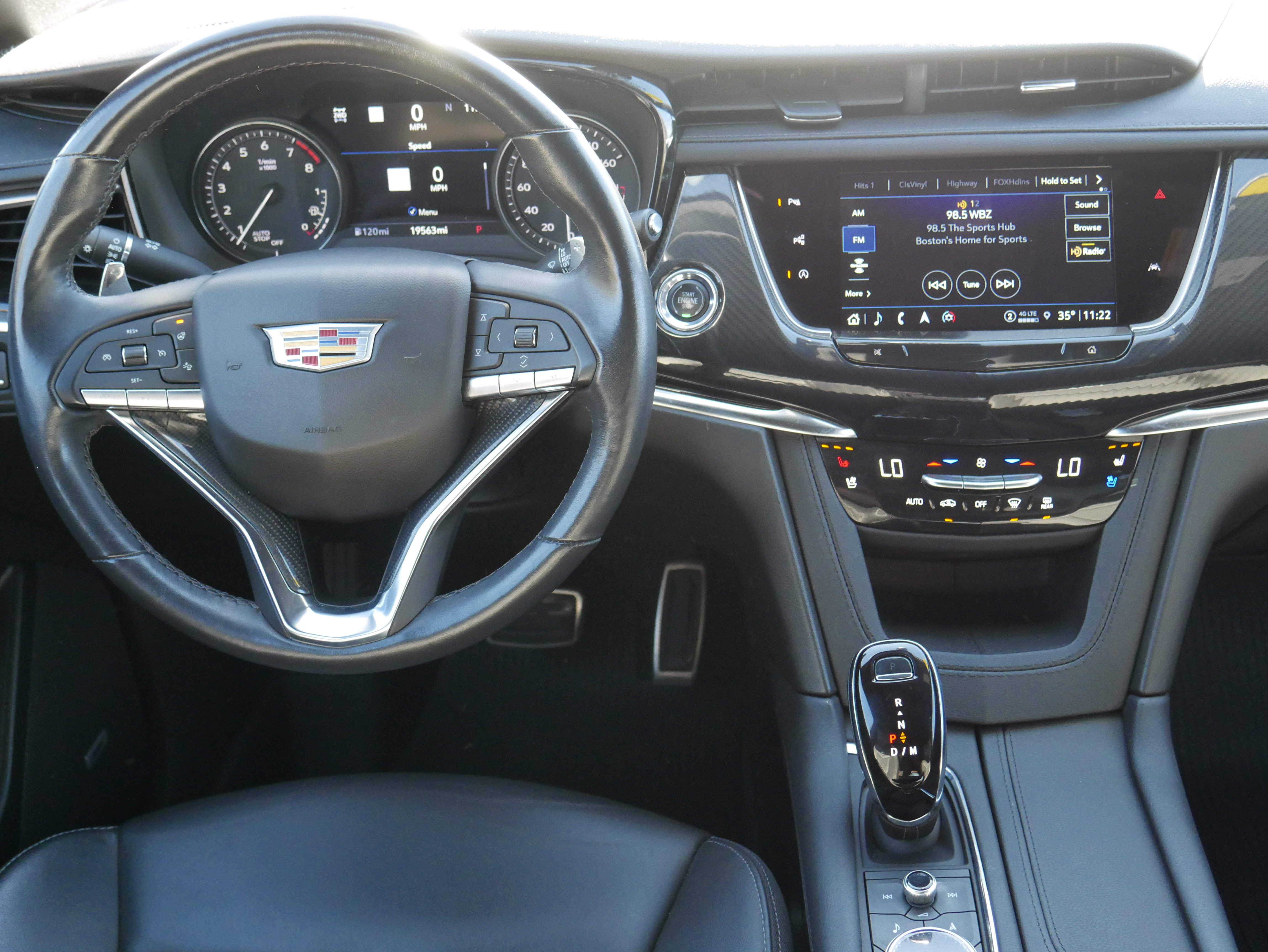 Certified 2024 Cadillac XT6 Sport w/ Technology Package image 17