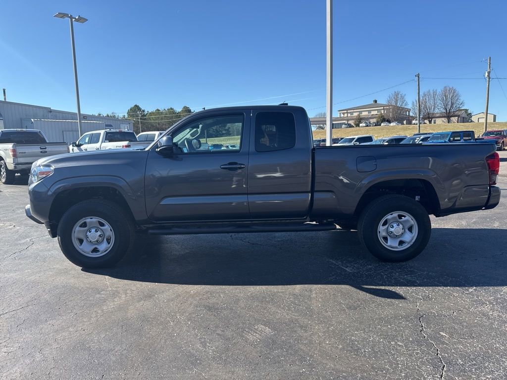 Used 2023 Toyota Tacoma SR image 7