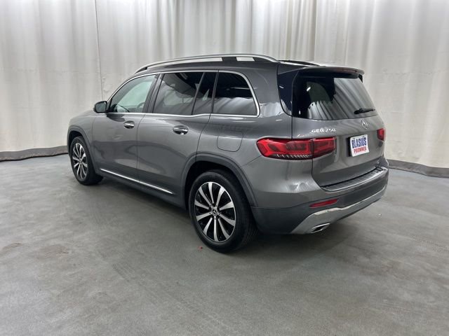 Used 2022 Mercedes-Benz GLB 250 4MATIC image 4