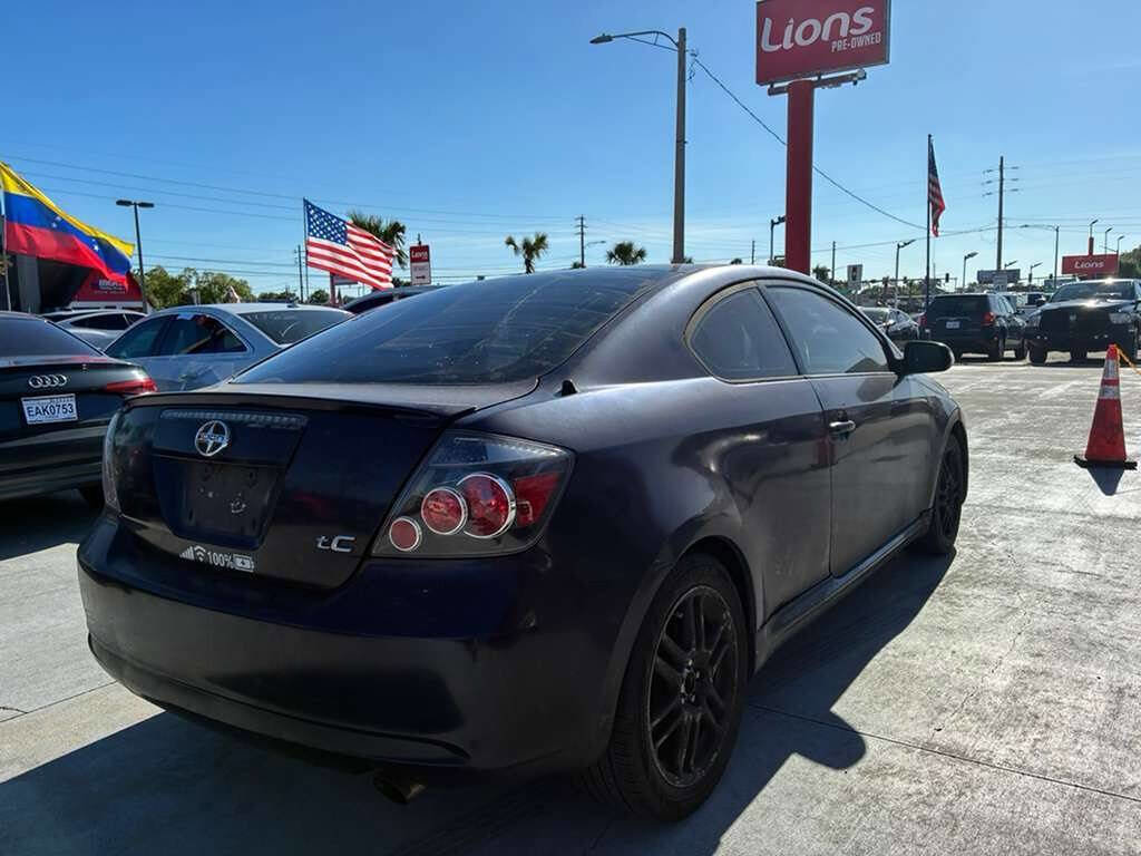 Used 2010 Scion tC FWD image 5
