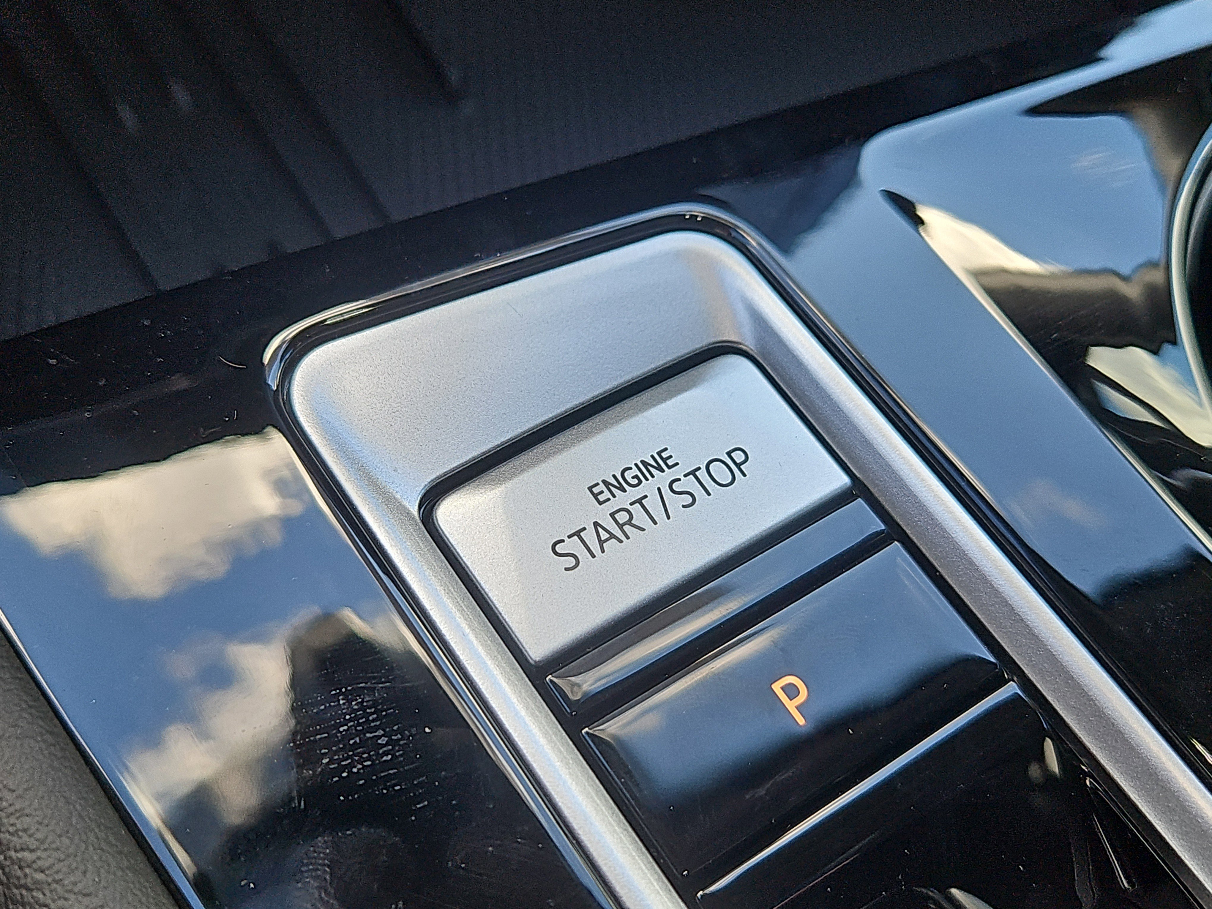 New 2026 Volkswagen Atlas SEL image 15