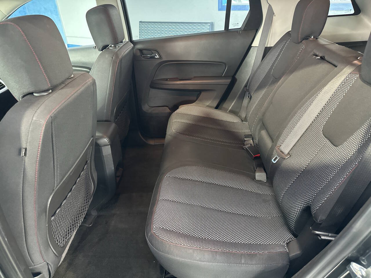 Used 2017 GMC Terrain SLE w/ Chrome Package FWD image 22