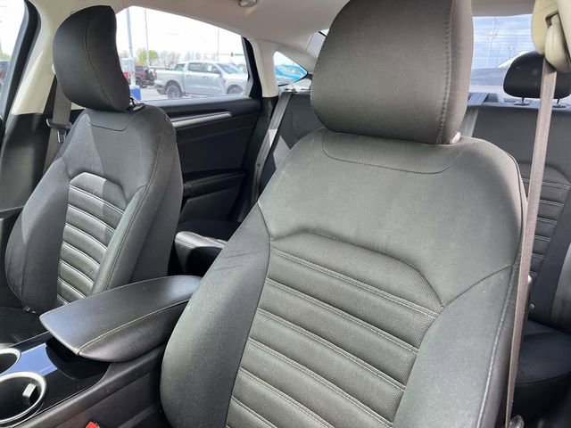 Used 2013 Ford Fusion SE FWD image 21