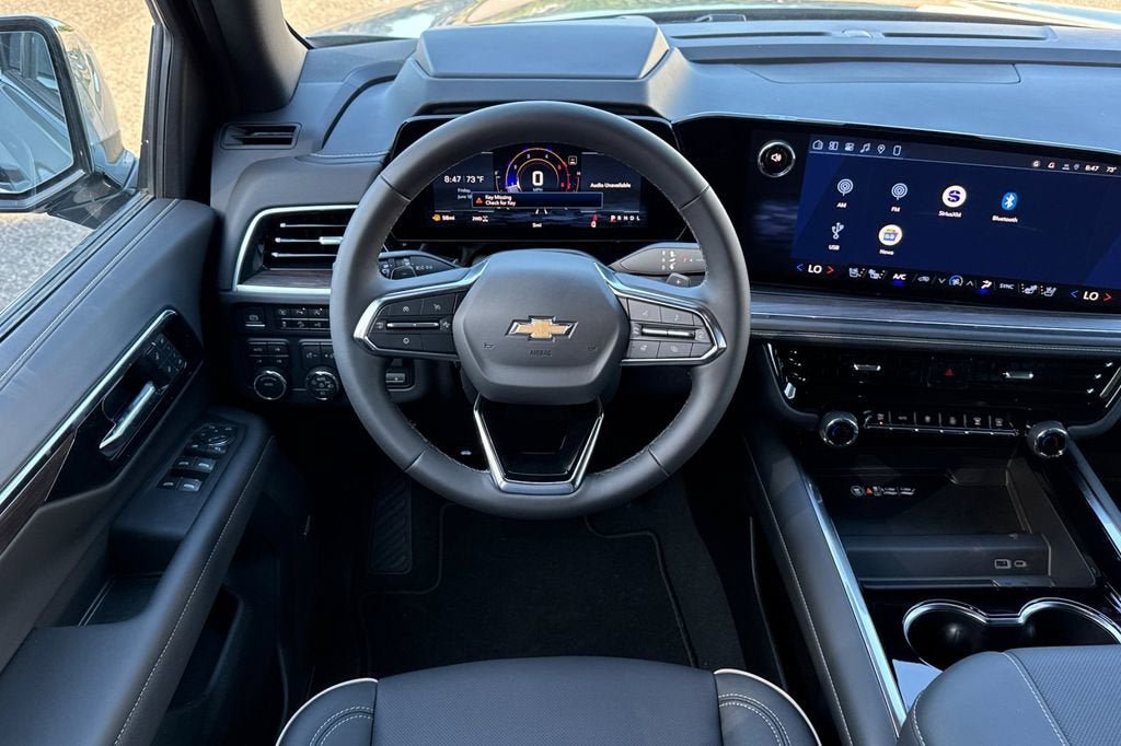 New 2026 Chevrolet Suburban Premier AWD/4WD image 14