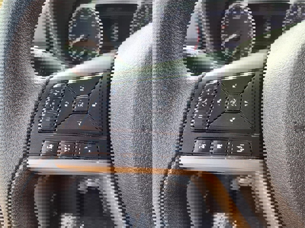 Used 2023 Nissan Sentra SV image 23