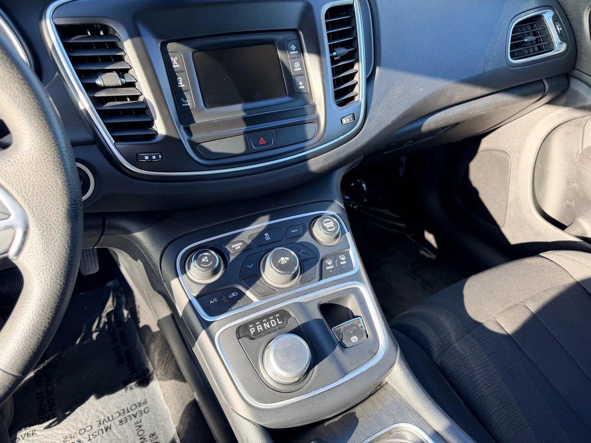 Used 2016 Chrysler 200 Limited FWD image 13