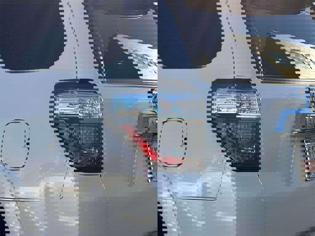 Used 2019 Toyota 4Runner SR5 image 9