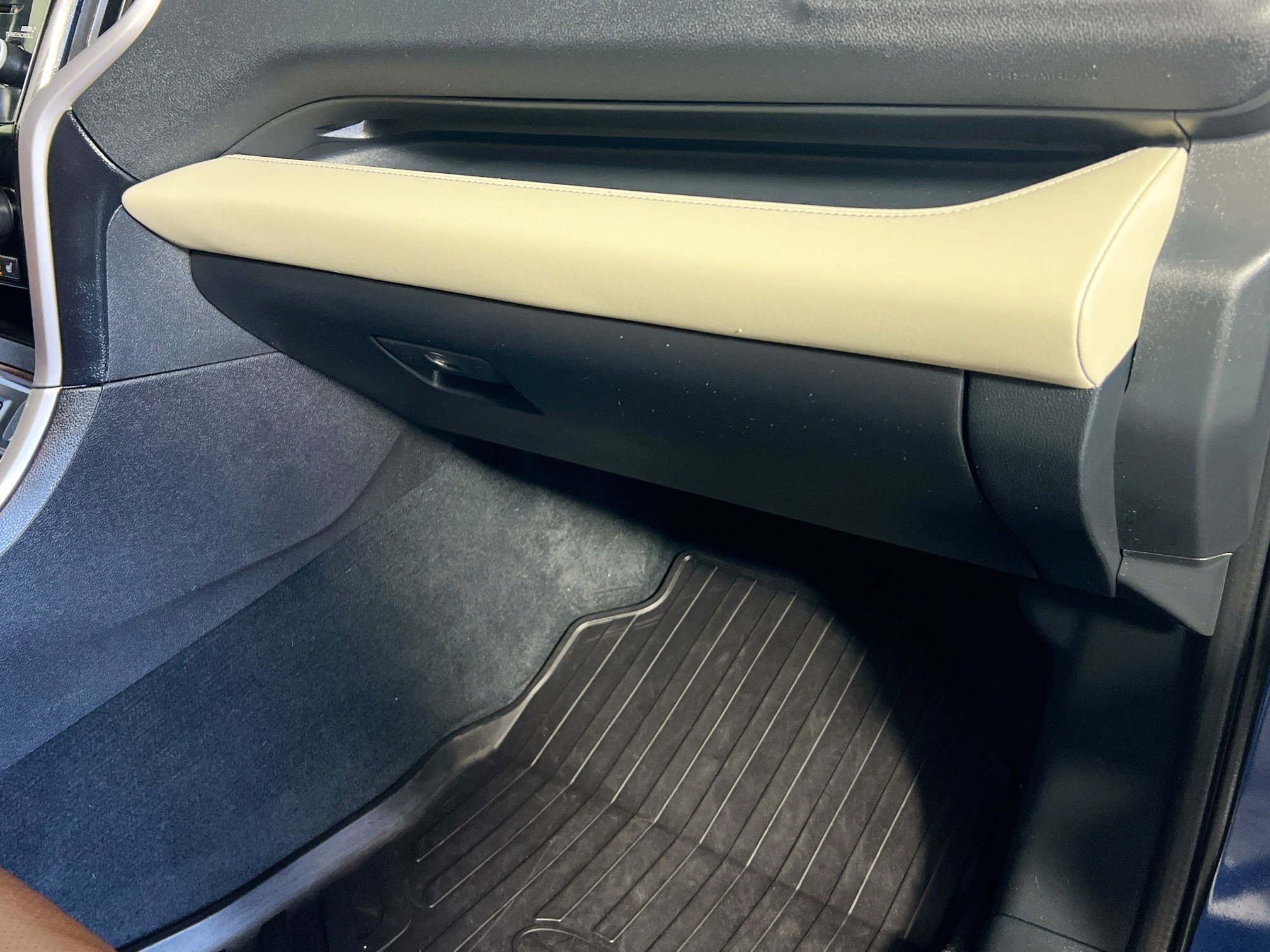 Used 2021 Subaru Ascent Touring w/ Popular Package #2A image 35