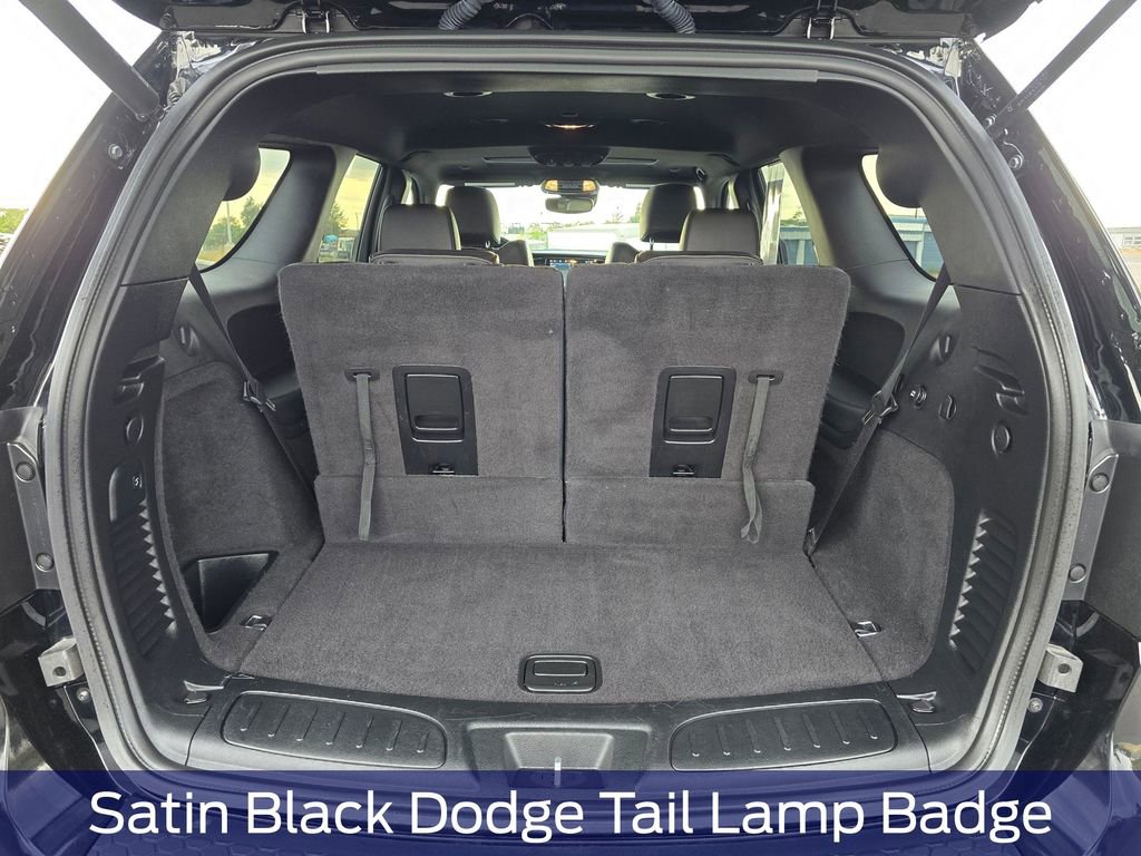 Used 2023 Dodge Durango R/T w/ Tow 'N Go Package AWD/4WD image 34