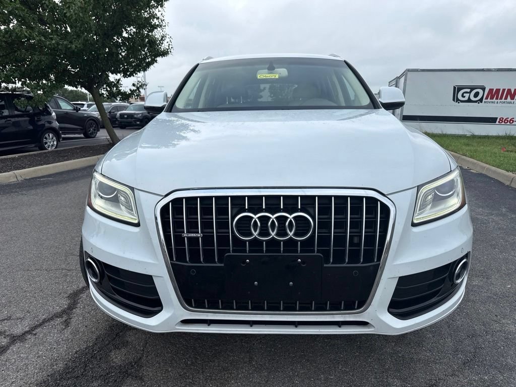 Used 2017 Audi Q5 2.0T Premium Plus w/ Technology Package AWD/4WD image 2