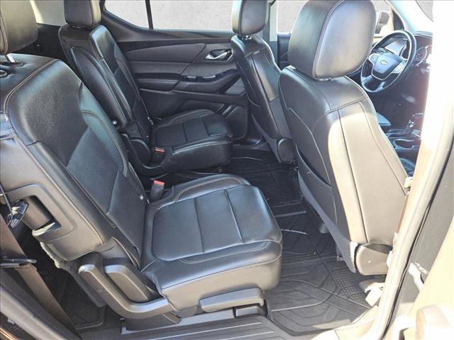 Used 2021 Chevrolet Traverse Premier w/ Redline Edition image 22