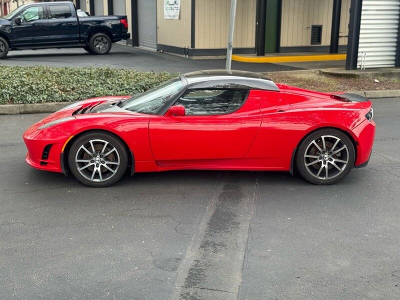 Used 2010 Tesla Roadster RWD image 5