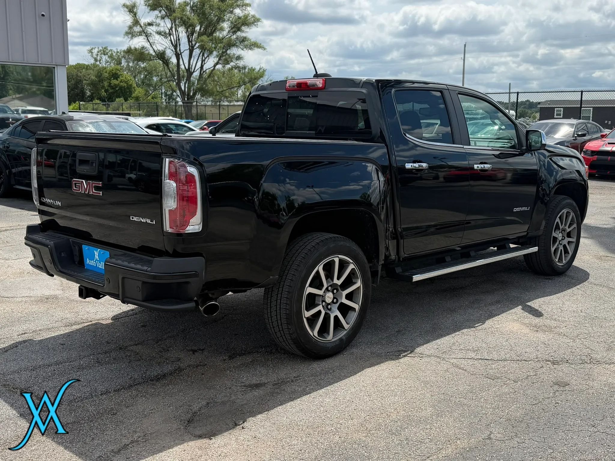 Used 2019 GMC Canyon Denali AWD/4WD image 7